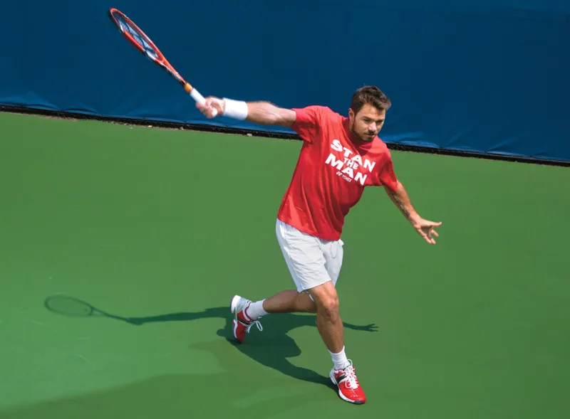 Khả năng tạo lực lớn, đánh bóng sớm và đổi hướng giúp cú trái một tay của Wawrinka trở thành vũ khí tấn công đặc biệt.